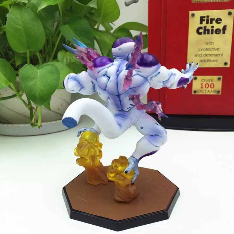 Dragon Ball Z: Frieza With Effects (Reduced Price)