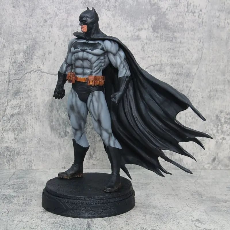 PRE-ORDER Batman ultimate