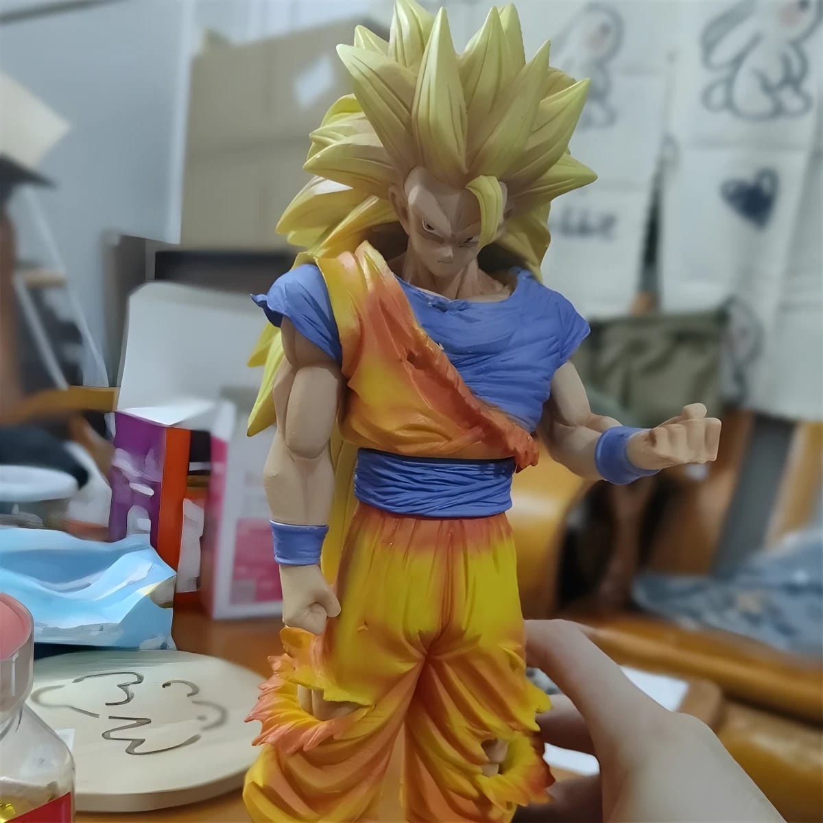 PRE-ORDER Goku SSJ3 large