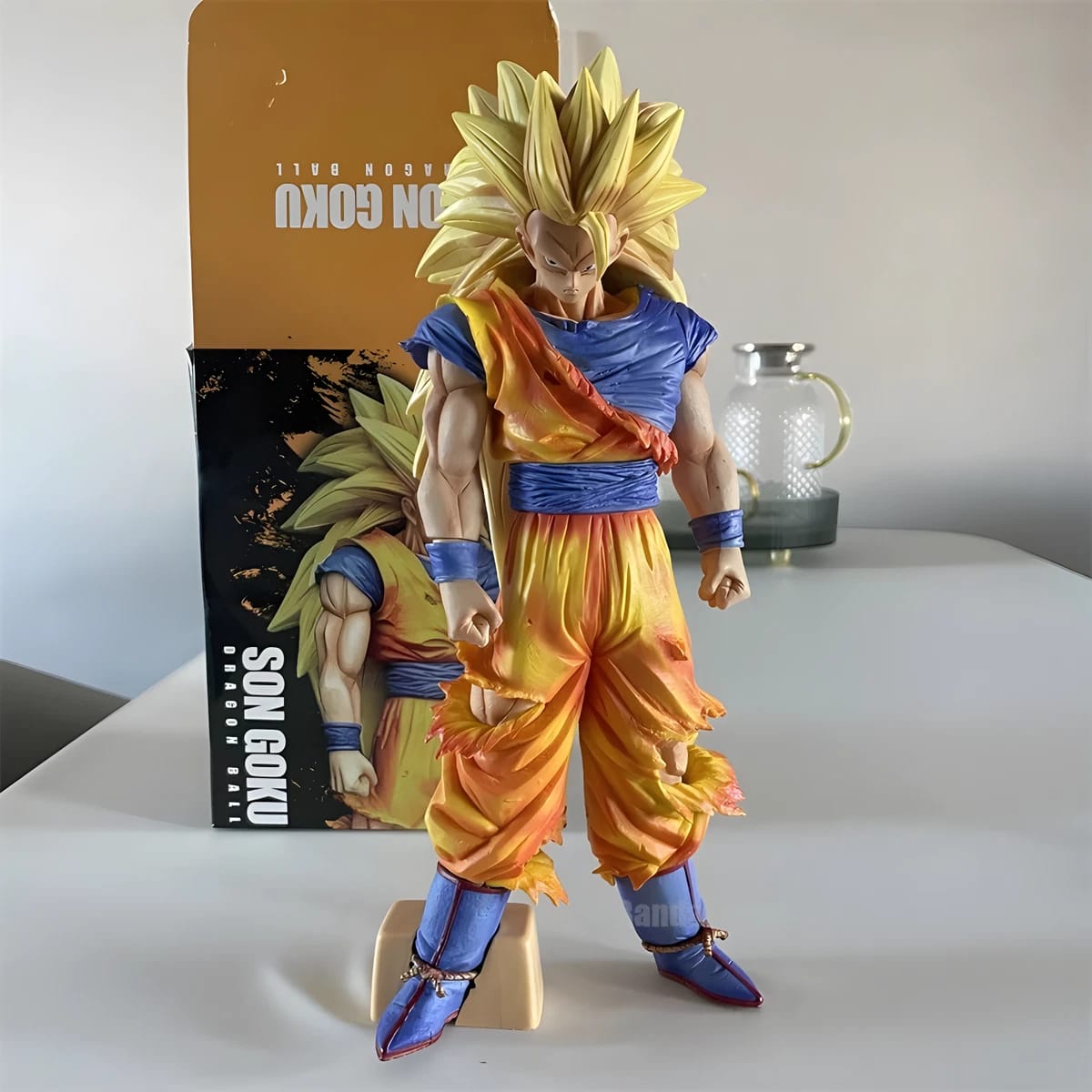 PRE-ORDER Goku SSJ3 large