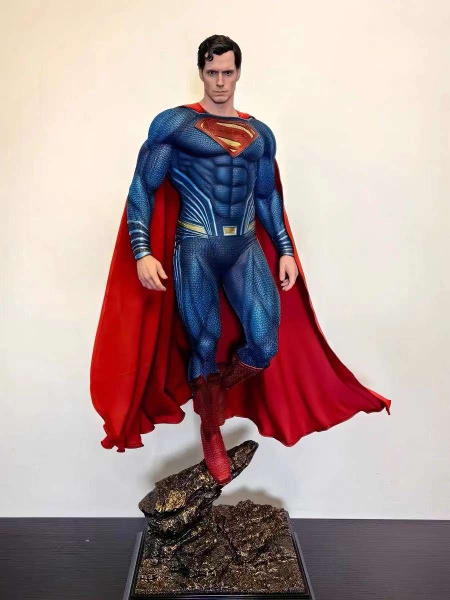 PRE-ORDER Superman