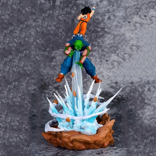 PRE-ORDER Goku vs Picolo