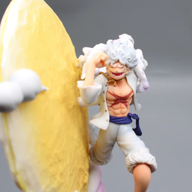 PRE-ORDER Luffy Gear 5 Moon