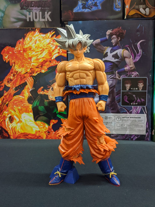 Goku Ultra Instinct Action figure